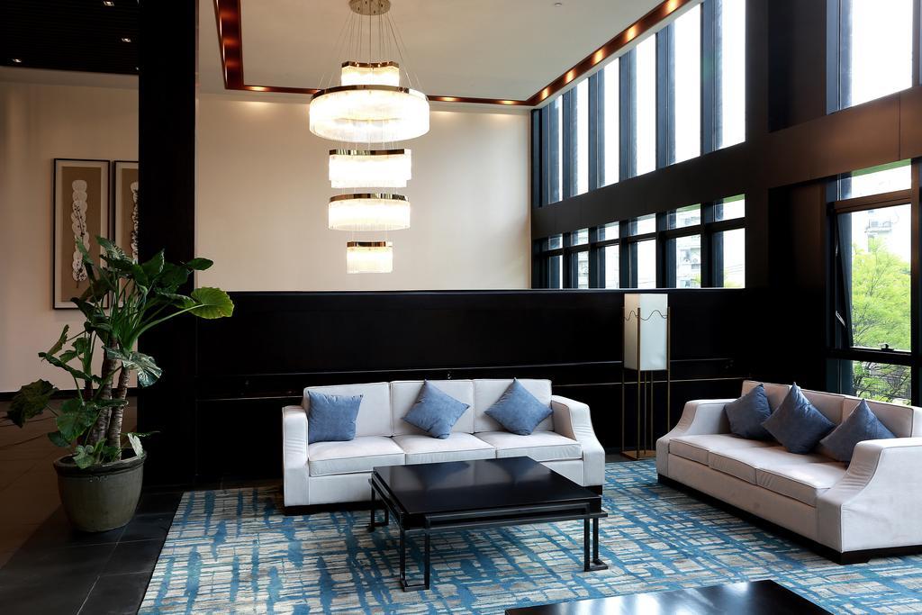 Benjoy Hotel - Jinqiao Branch Шанхай Экстерьер фото