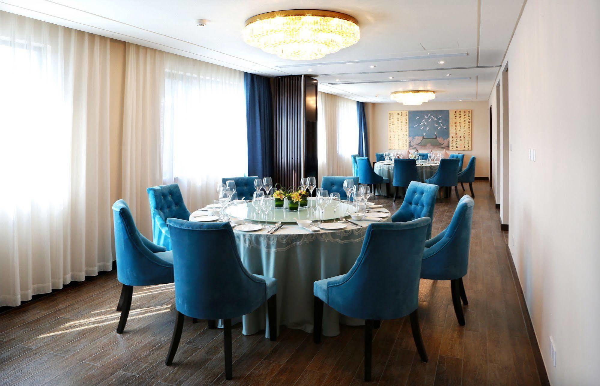 Benjoy Hotel - Jinqiao Branch Шанхай Экстерьер фото