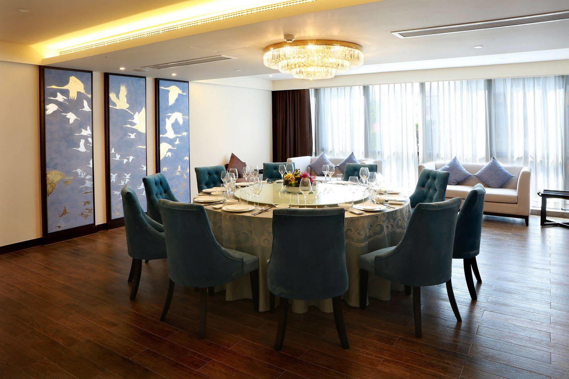 Benjoy Hotel - Jinqiao Branch Шанхай Экстерьер фото