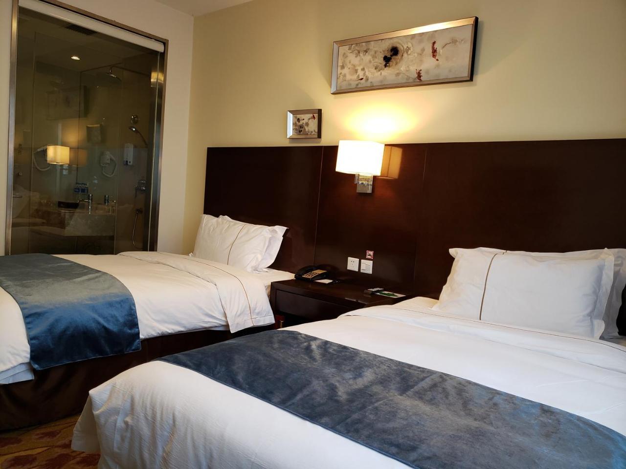 Benjoy Hotel - Jinqiao Branch Шанхай Экстерьер фото
